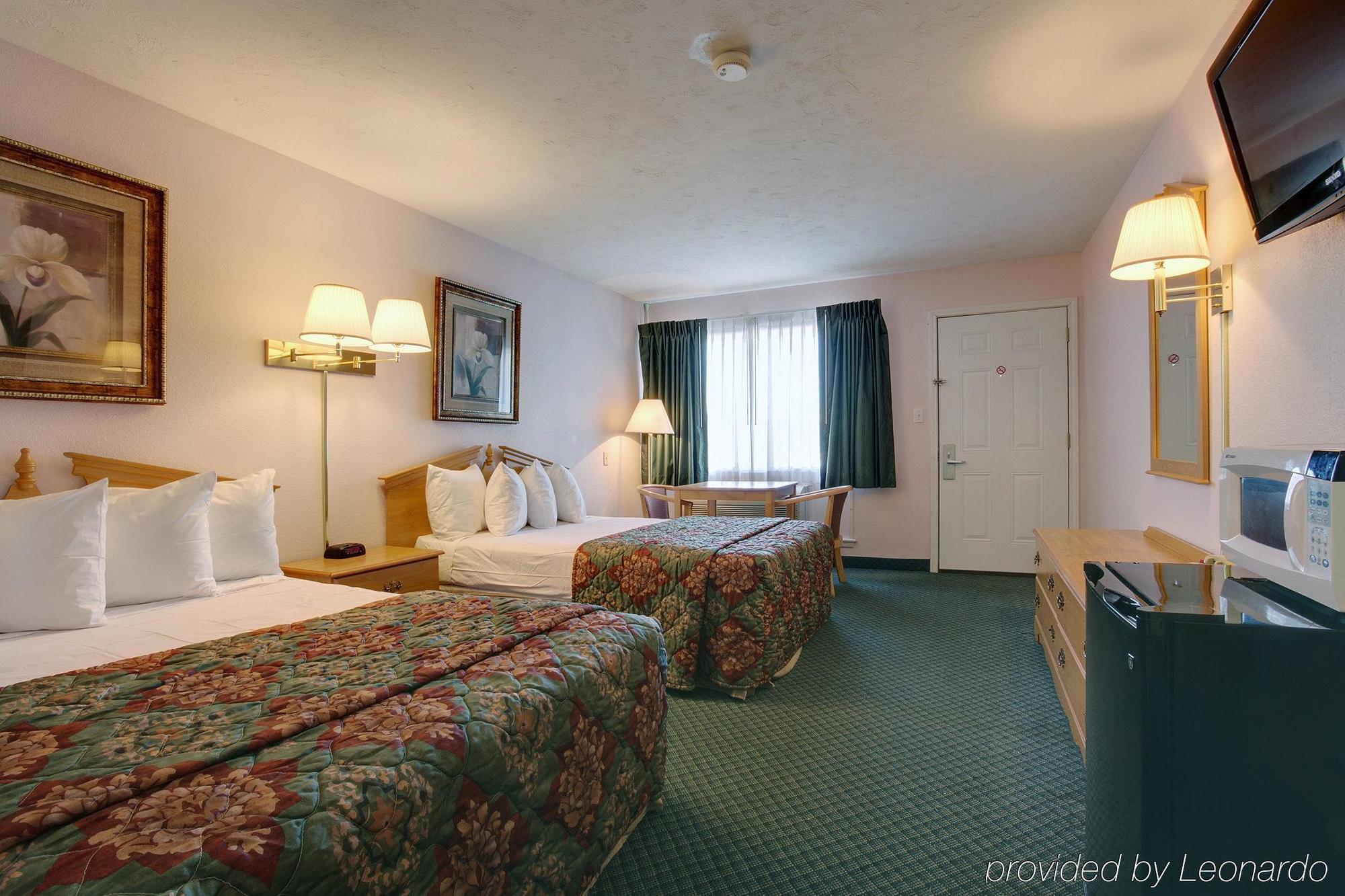 Americas Best Value Inn Uvalde Phòng bức ảnh